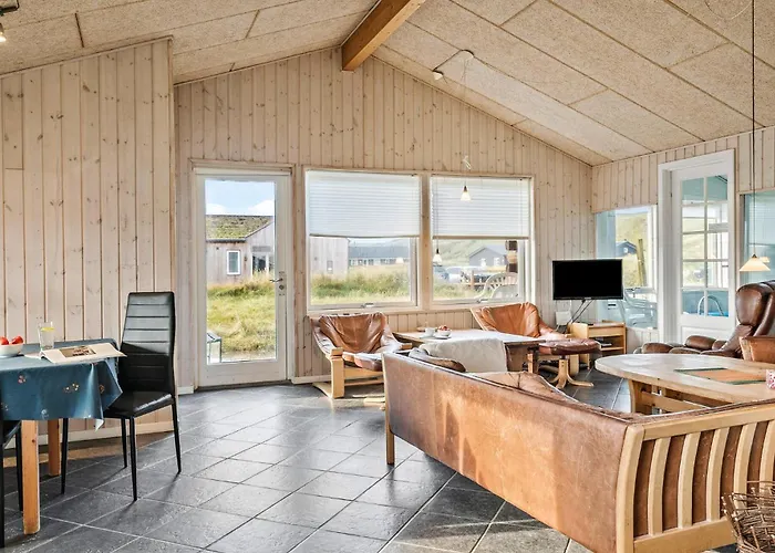 Gorgeous In Harboore With Kitchen
